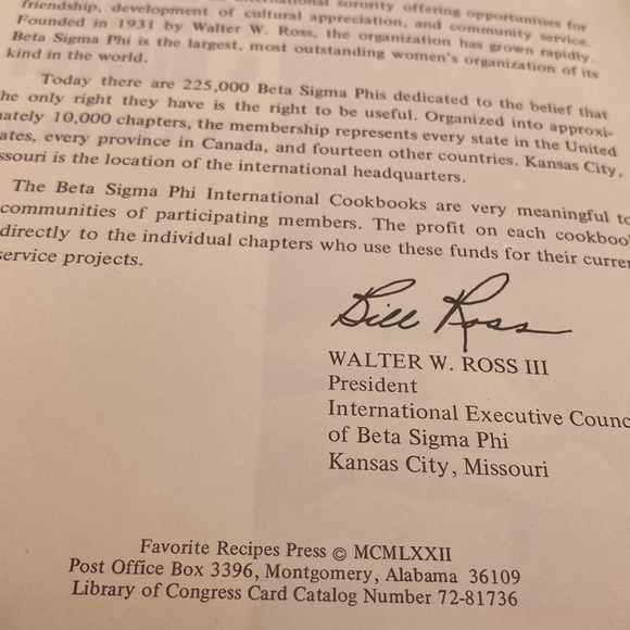 The Beta Sigma Phi International Fondue & Buffet Cookbook Spiral Vintage - Picture 5 of 11